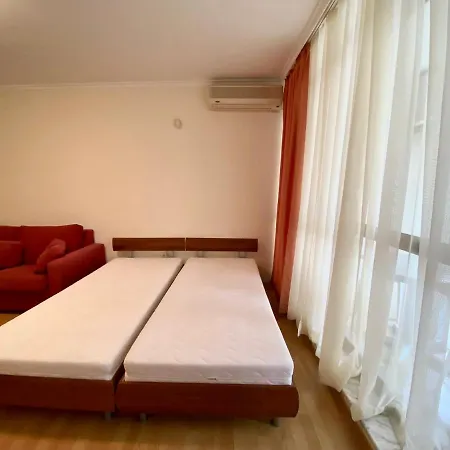 Bratanov Studio In Sun City 1