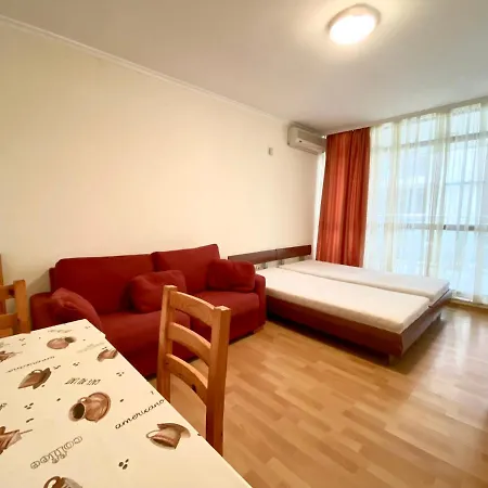 Bratanov Studio In Sun City 1 Sunny Beach